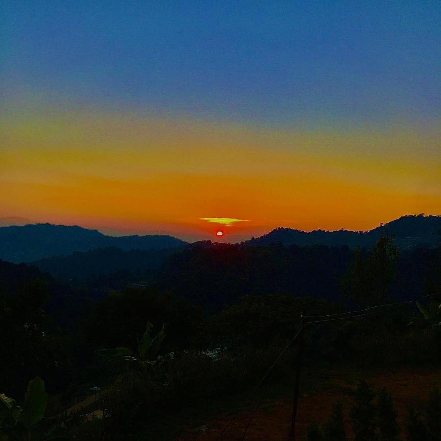 Phu Morinn ม่อนแจ่ม 民宿 *
